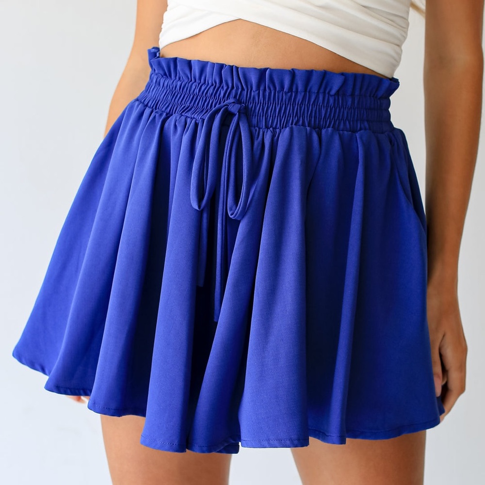 Simple Paper bag waist shorts